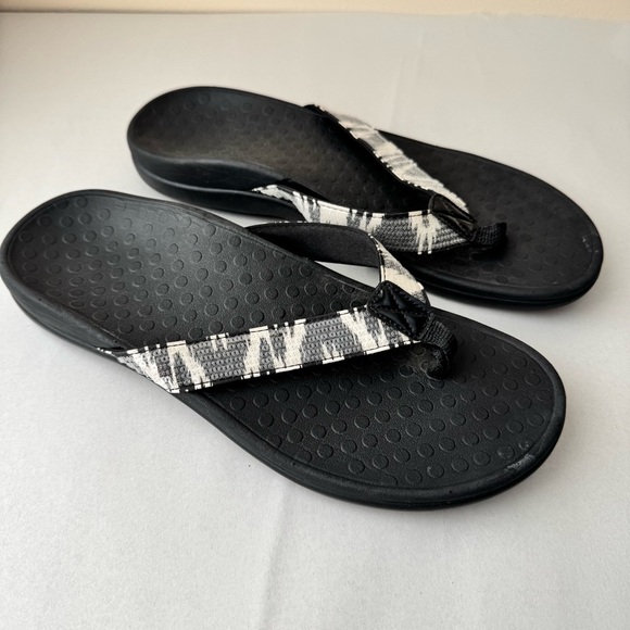 VIONIC Tide II Womens Flip Flops Size 10 Sequins Sandals Thong Slip On Black - Picture 8 of 14